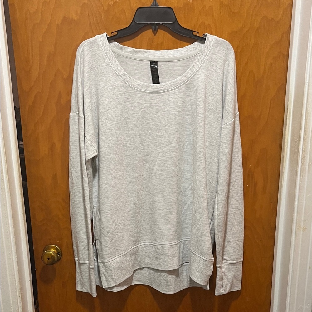 Yogalicious Light Gray Sweatshirt